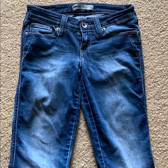 Levi’s Jeans - Picture 3 of 3